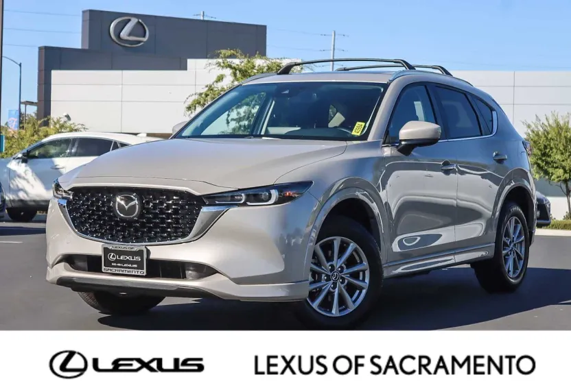 2024 Mazda CX-5 2.5 S Preferred photo 1