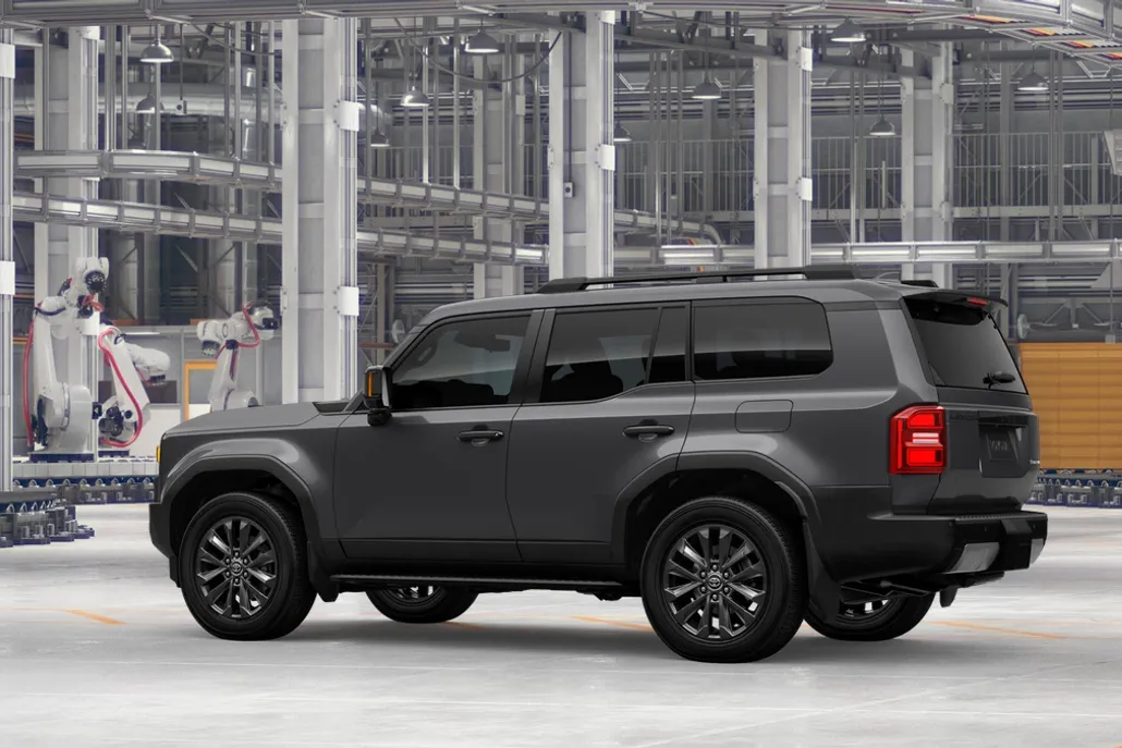 2025 Toyota Land Cruiser photo 1