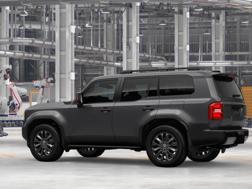 2025 Toyota Land Cruiser photo 1