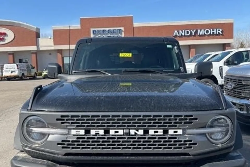 2025 Ford Bronco Badlands photo 1