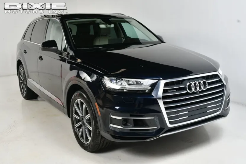 2017 Audi Q7 3.0T Prestige photo 1