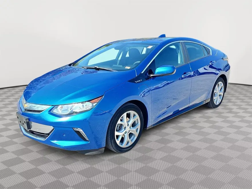 2017 Chevrolet Volt Premier photo 1