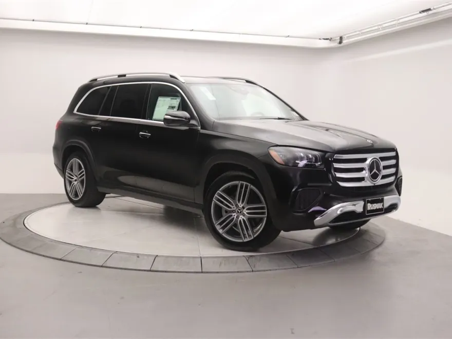 2025 Mercedes Benz GLS 450 4MATIC photo 1
