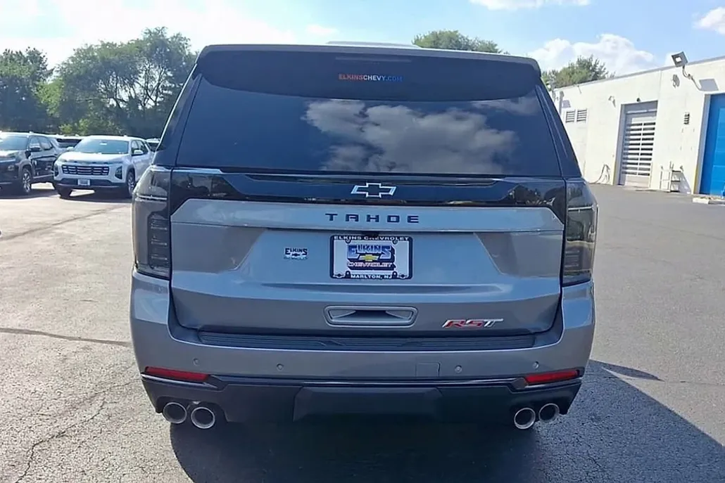 2025 Chevrolet Tahoe RST photo 1