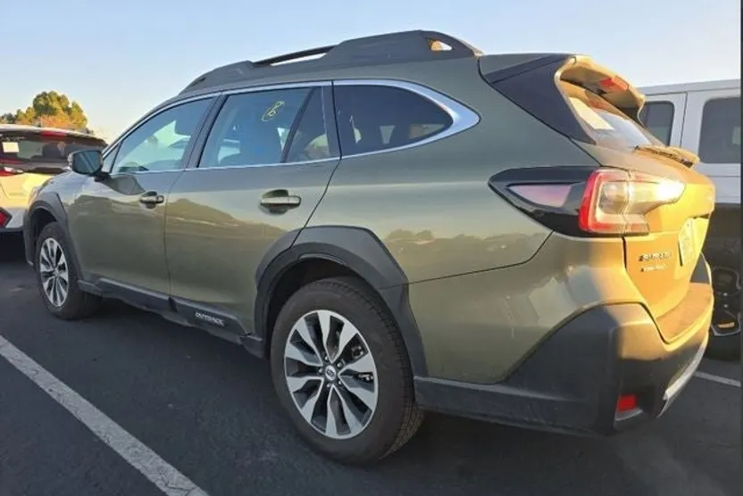 2024 Subaru Outback Limited photo 1
