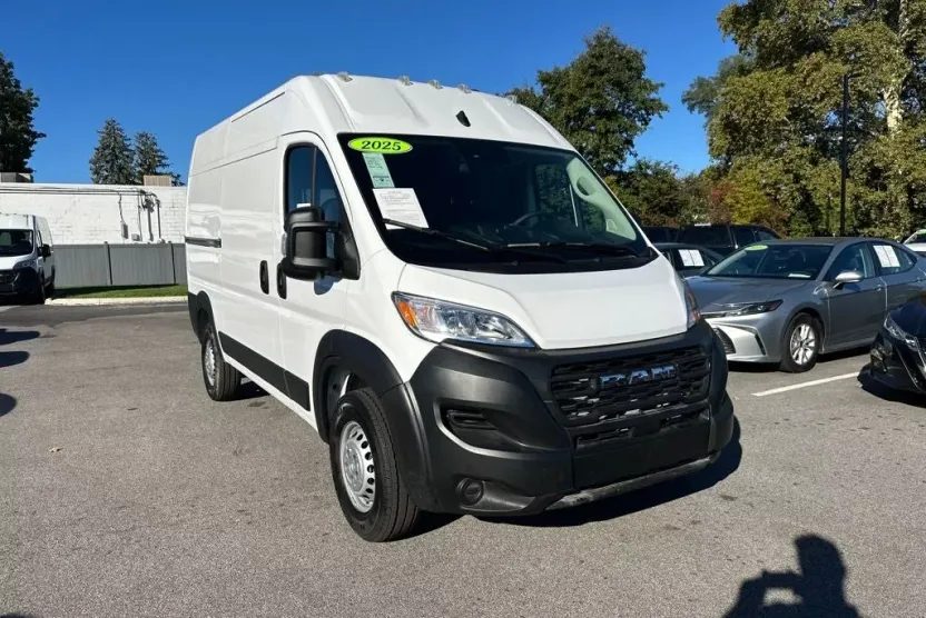 2025 Ram ProMaster 2500 photo 1