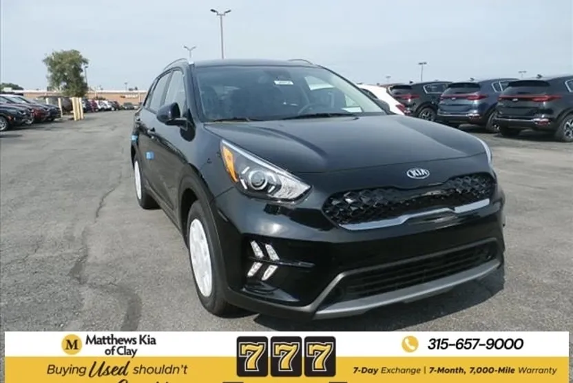 2020 Kia Niro LXS photo 1