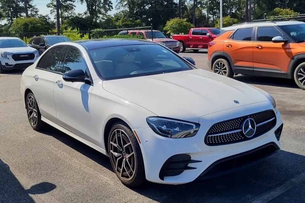 2023 Mercedes Benz E 350 photo 1