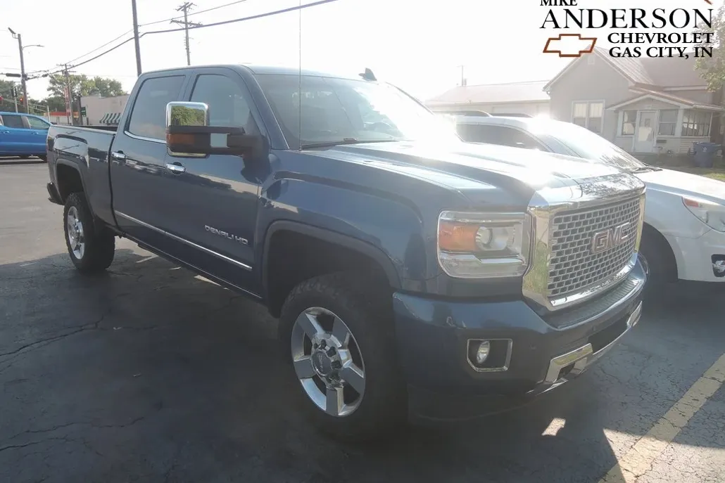2016 Gmc Sierra 2500 HD Denali photo 1