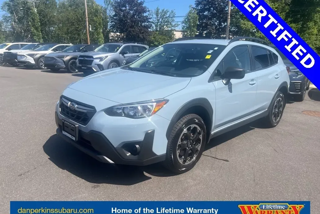 2023 Subaru Crosstrek Base photo 1
