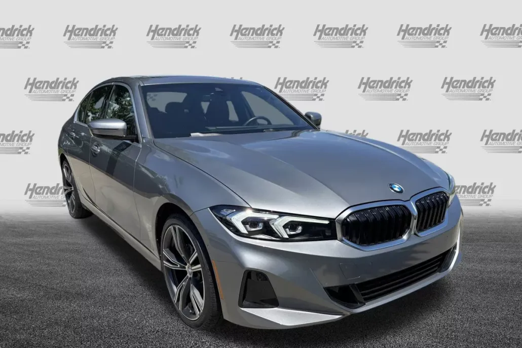 2024 Bmw 330i photo 1