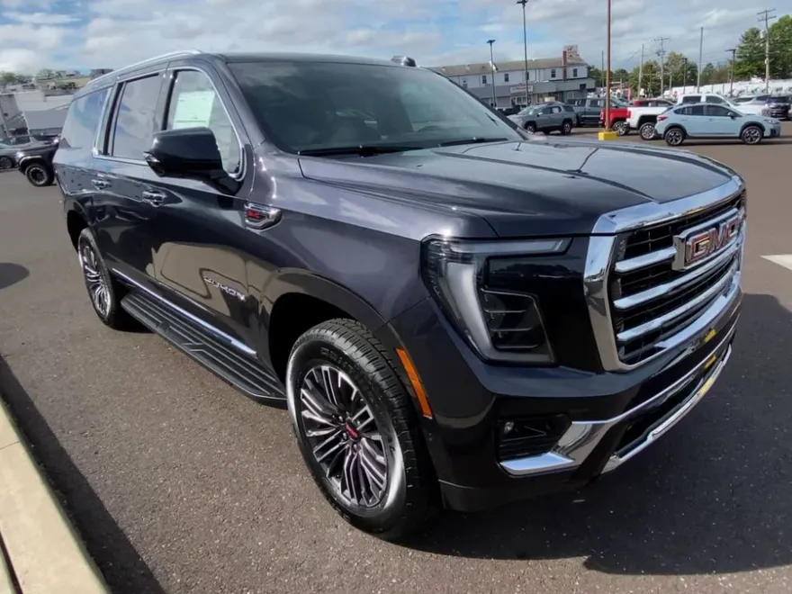 2026 Gmc Yukon XL photo 1