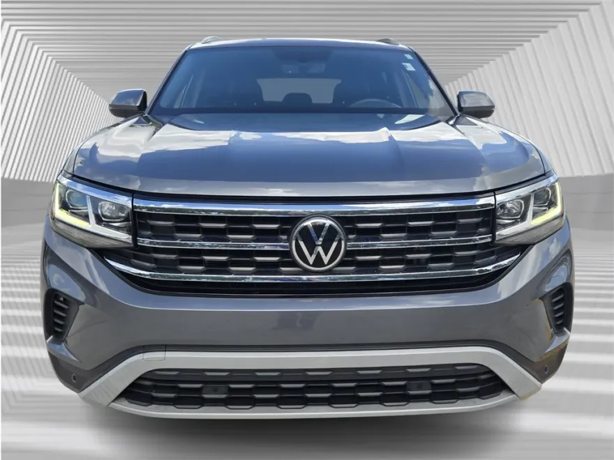 2022 Volkswagen Atlas Cross Sport SE Technology photo 1