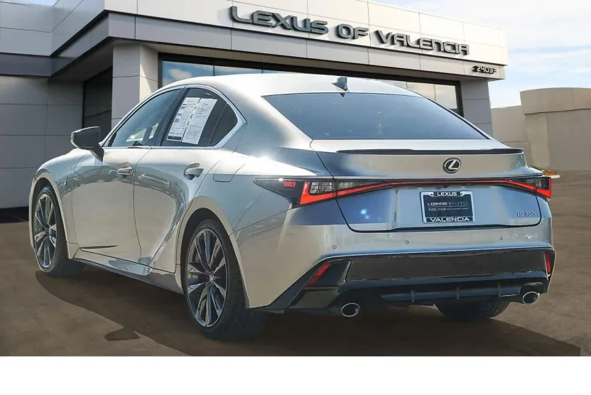 2023 Lexus IS F SPORT photo 1