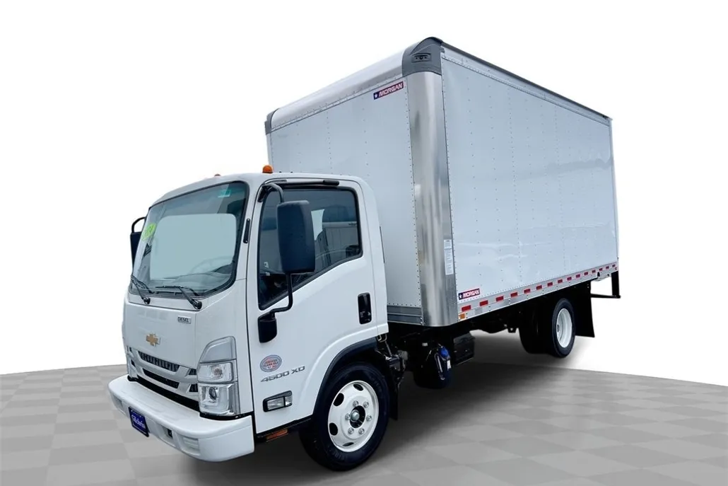 2024 Chevrolet Silverado 4500HD photo 1