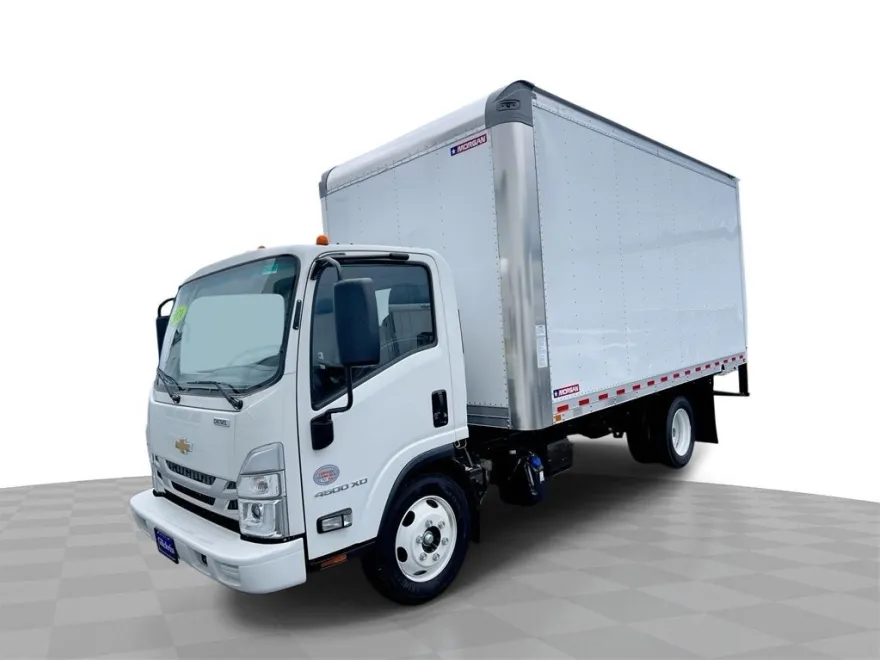 2024 Chevrolet Silverado 4500HD photo 1