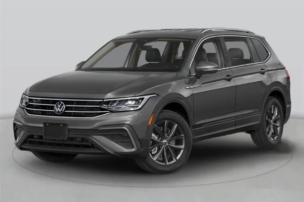 2023 Volkswagen Tiguan SE photo 1
