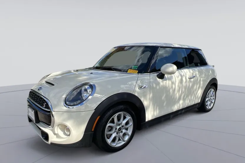 2019 Mini Cooper 2 Door Hardtop S photo 1