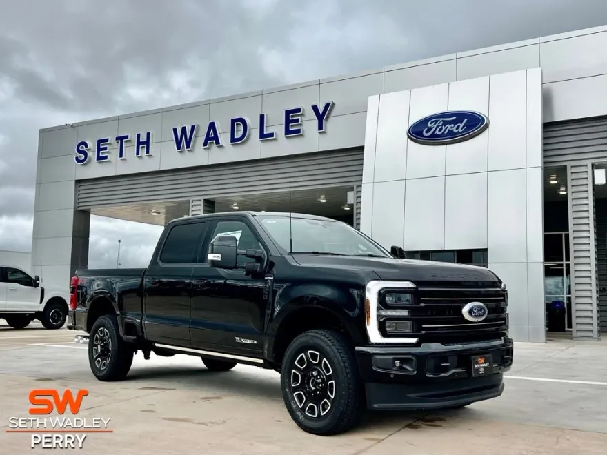 2025 Ford F-250 photo 1