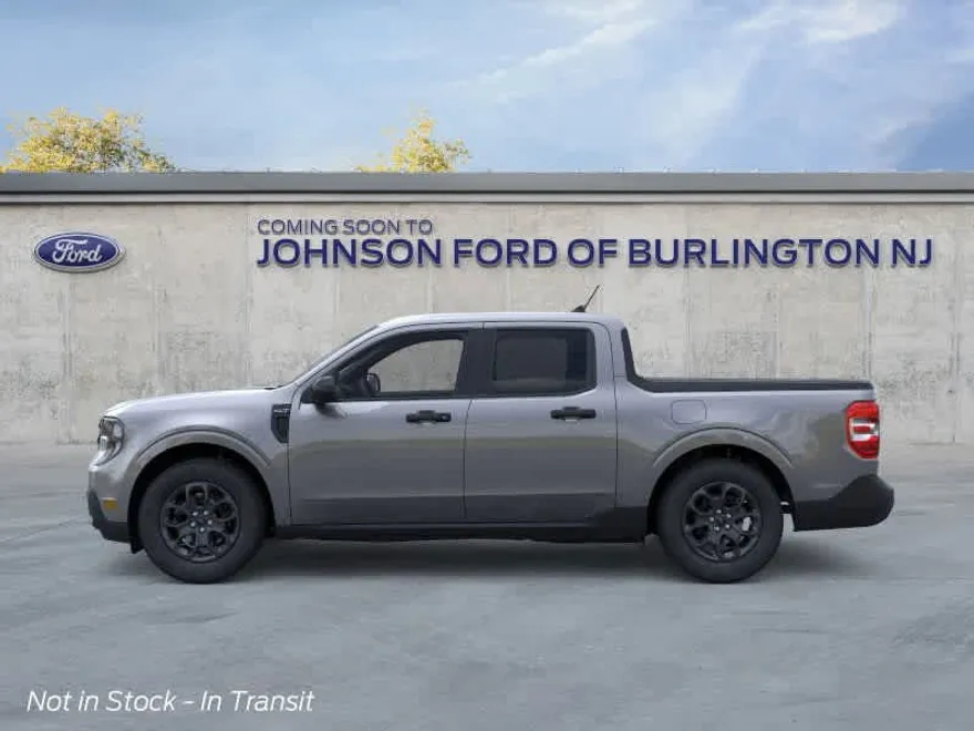 2025 Ford Maverick XLT photo 1