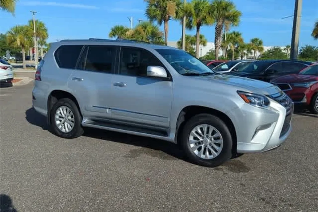 2015 Lexus GX 460 photo 1