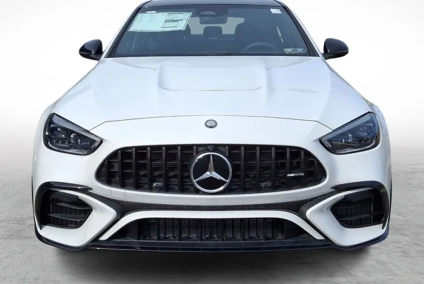 2024 Mercedes Benz C 63 S E PERFORMANCE photo 1