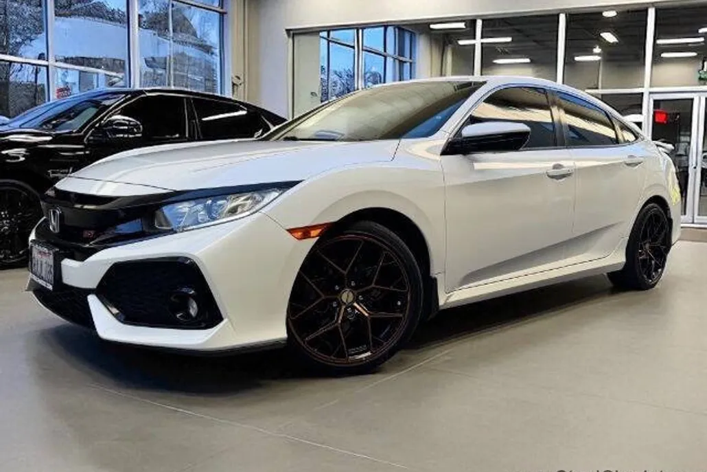 2017 Honda Civic Si photo 1