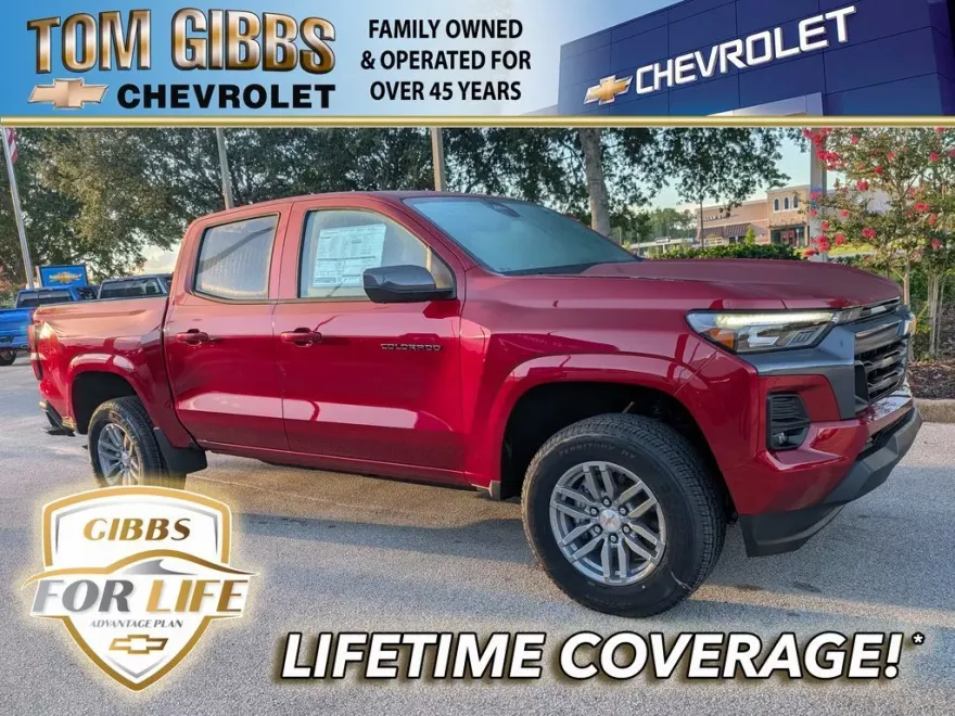 2026 Chevrolet Colorado LT photo 1