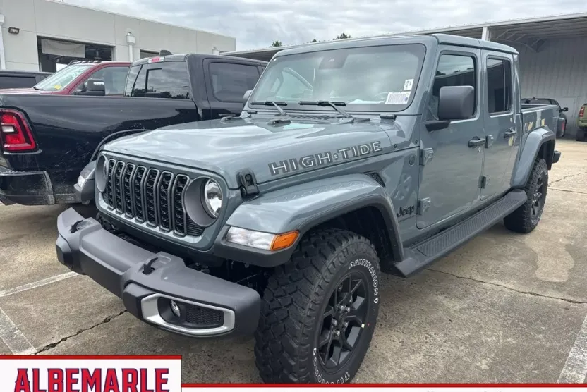 2025 Jeep Gladiator Sport photo 1