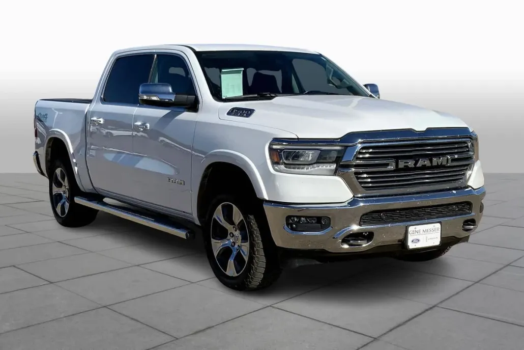 2022 Ram 1500 Laramie photo 1