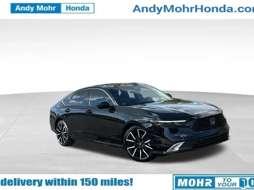 2024 Honda Accord Hybrid Touring photo 1