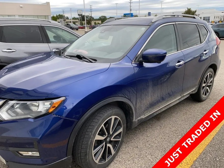 2020 Nissan Rogue SL photo 1