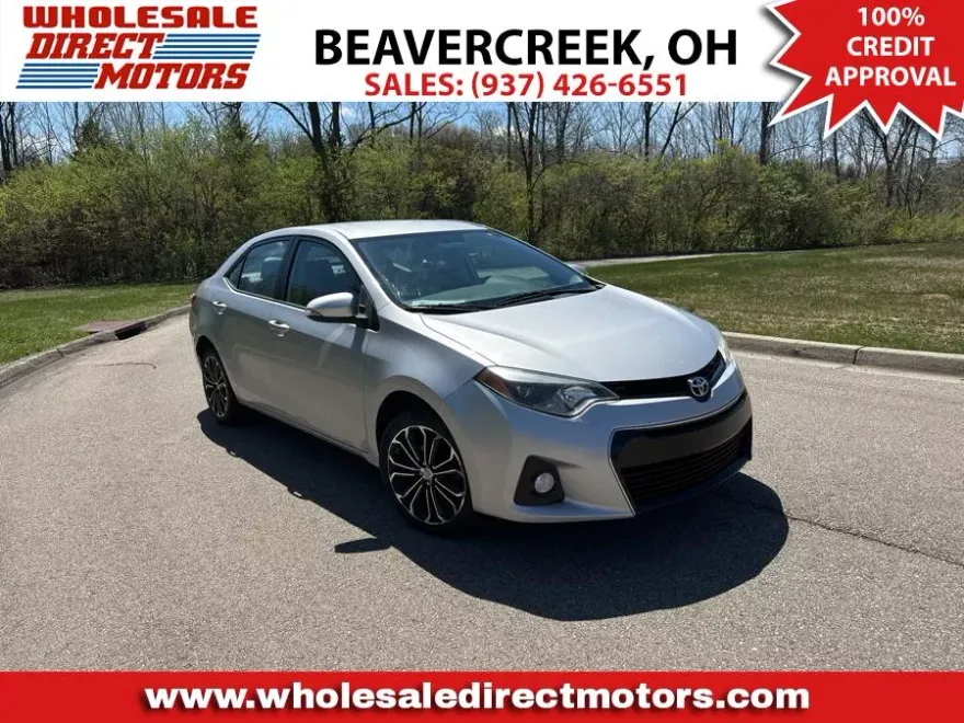2015 Toyota Corolla Plus photo 1