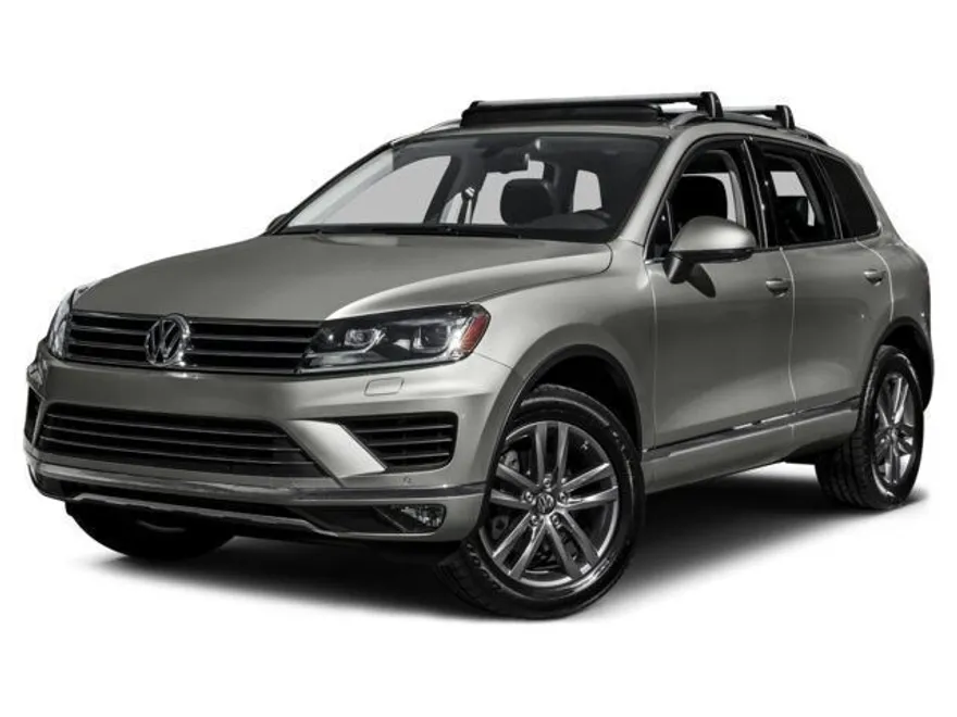 2016 Volkswagen Touareg Sport photo 1