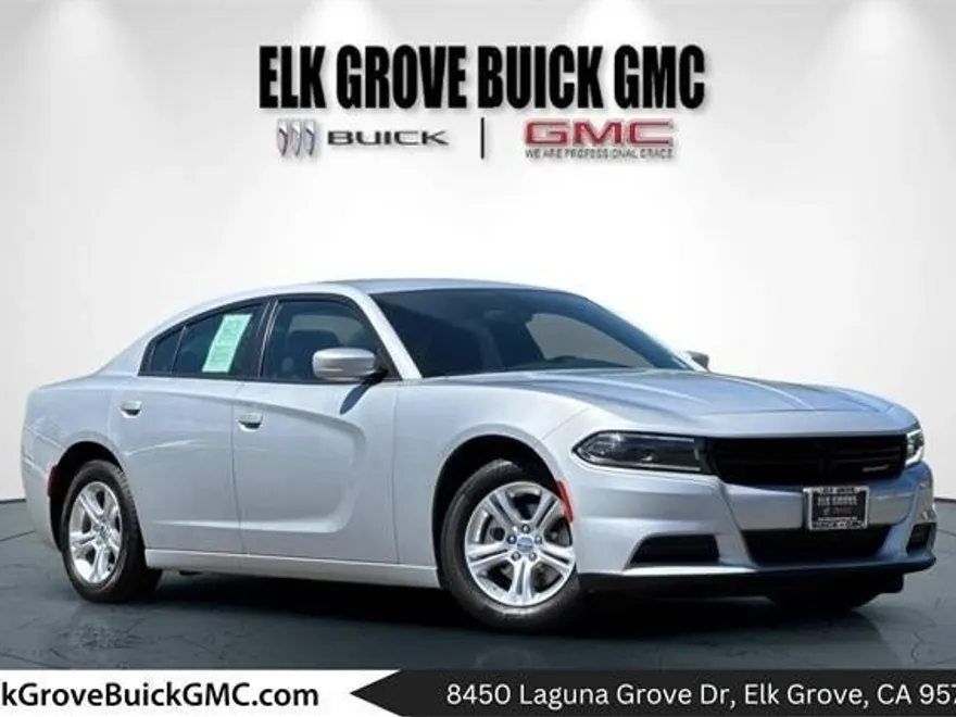 2022 Dodge Charger SXT photo 1