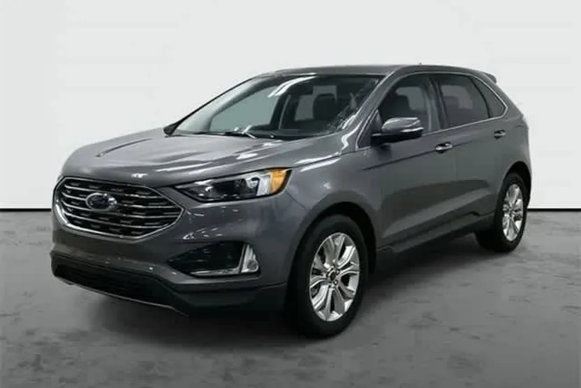 2024 Ford Edge Titanium photo 1