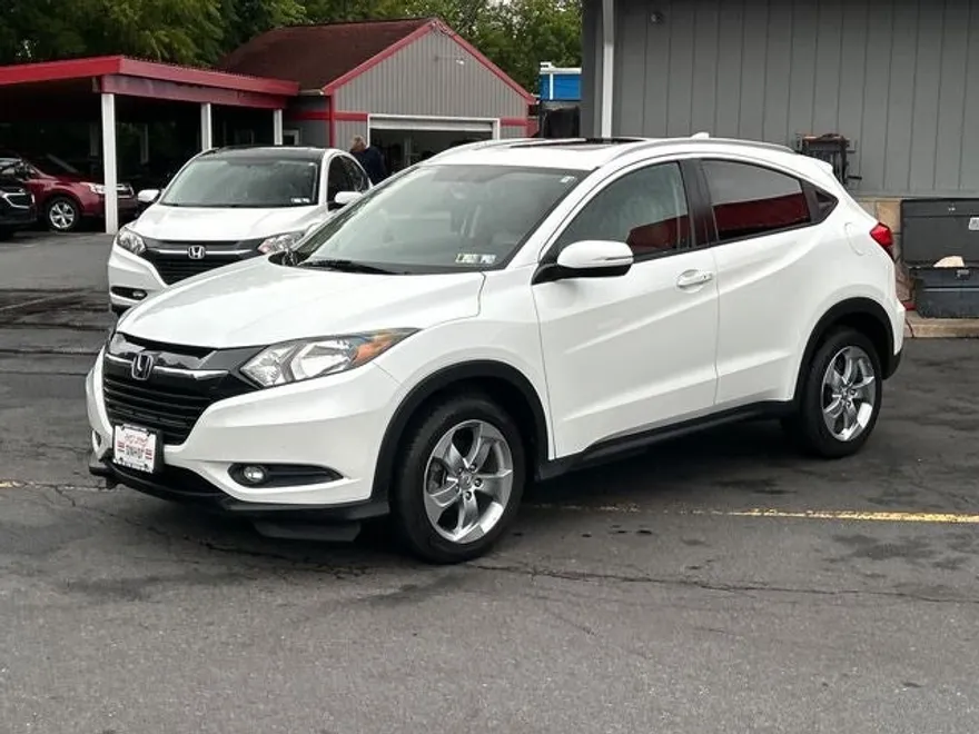 2017 Honda HR-V EX-L photo 1