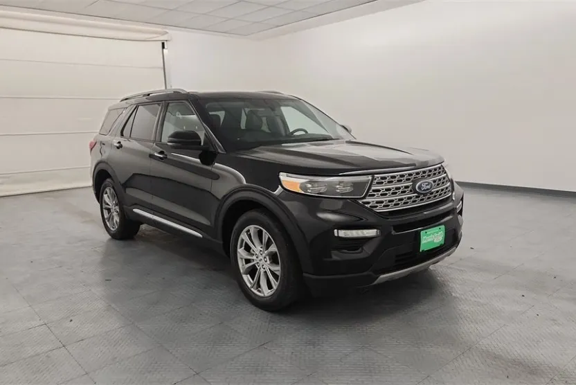 2022 Ford Explorer Limited photo 1