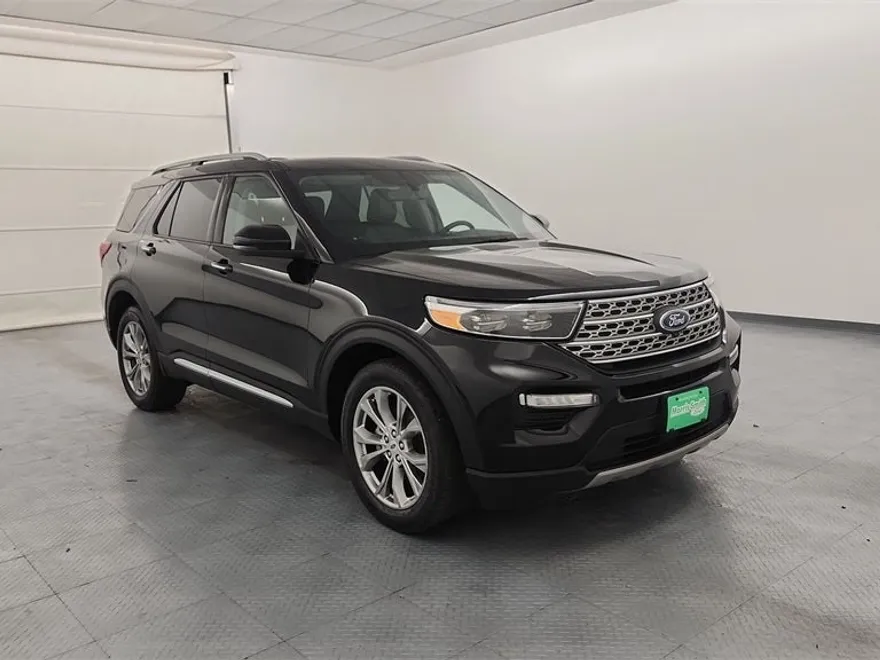 2022 Ford Explorer Limited photo 1