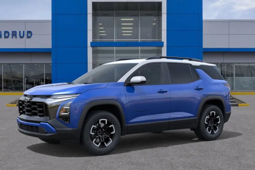 2026 Chevrolet Equinox ACTIV photo 1