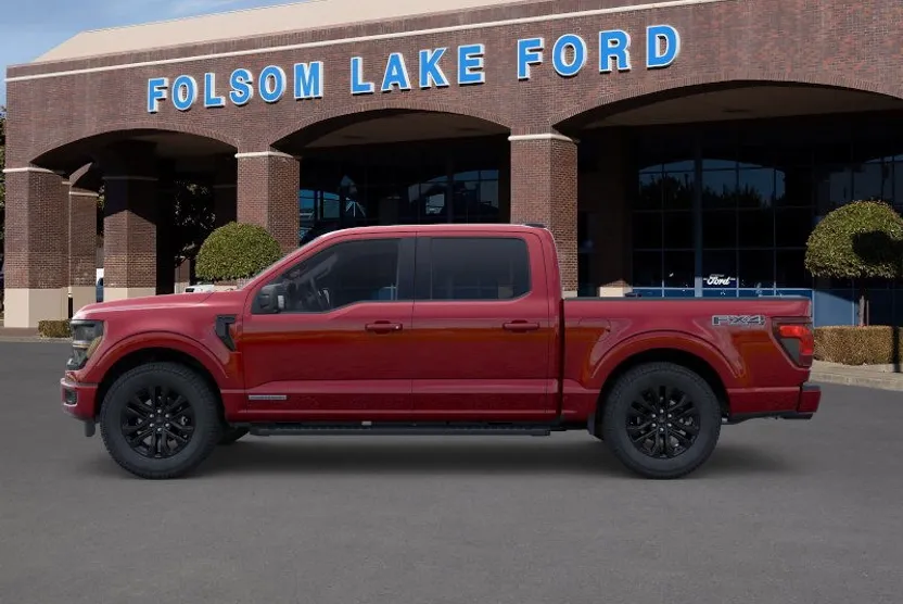 2025 Ford F-150 XLT photo 1