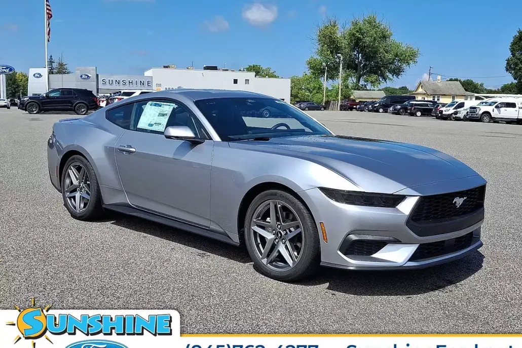 2025 Ford Mustang EcoBoost Premium photo 1