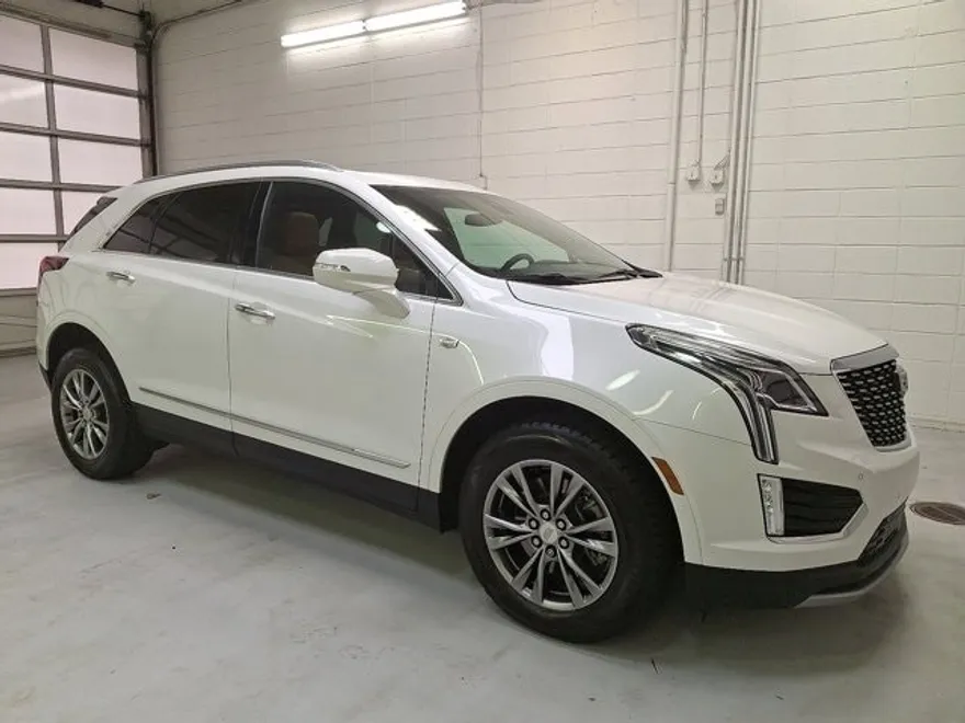 2022 Cadillac XT5 Premium Luxury photo 1