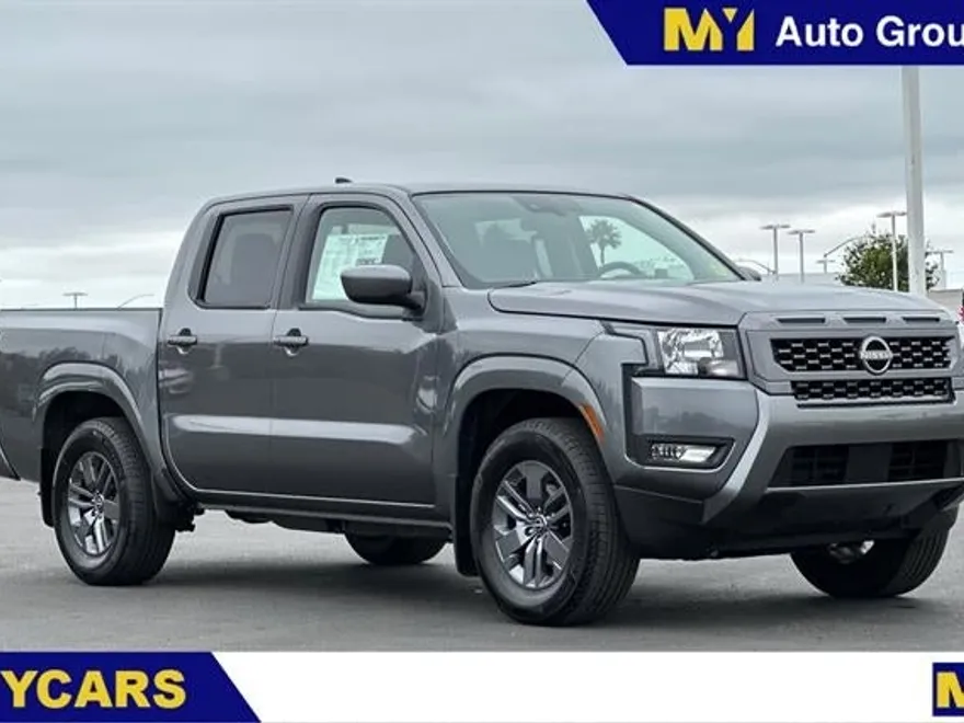 2025 Nissan Frontier Crew Cab SV photo 1