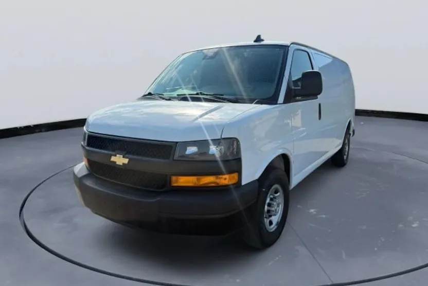 2021 Chevrolet Express 2500 Cargo Van photo 1