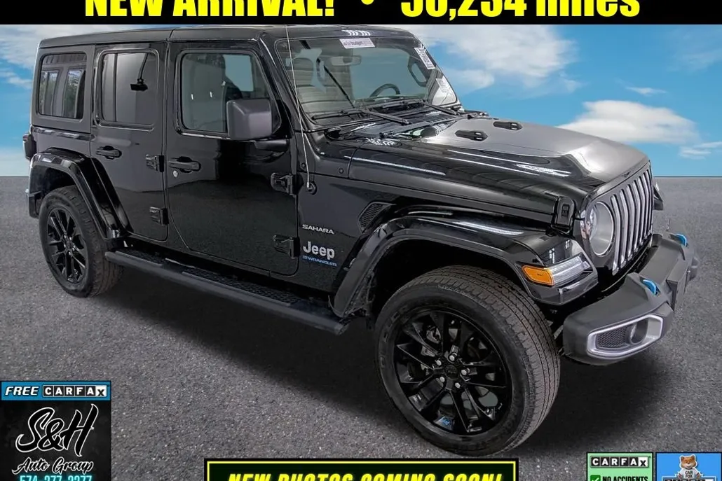 2023 Jeep Wrangler Sahara 4xe photo 1