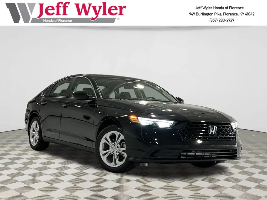 2025 Honda Accord LX photo 1
