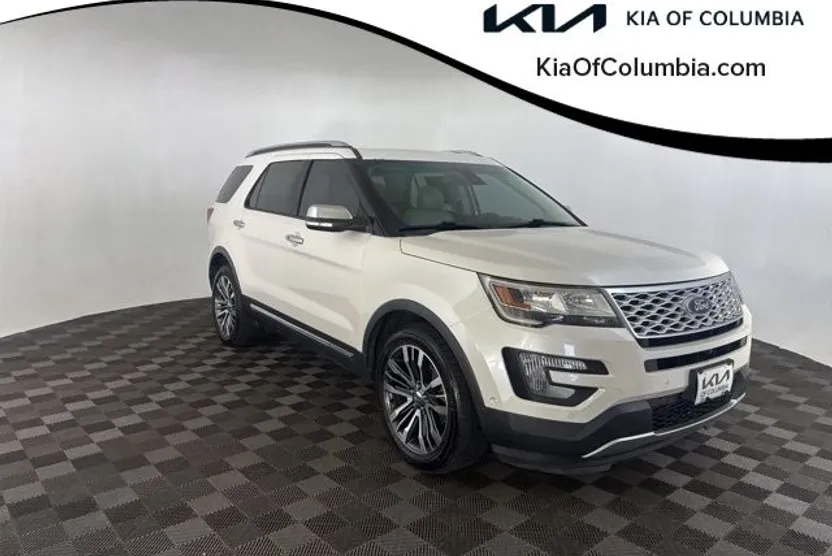2016 Ford Explorer Platinum photo 1
