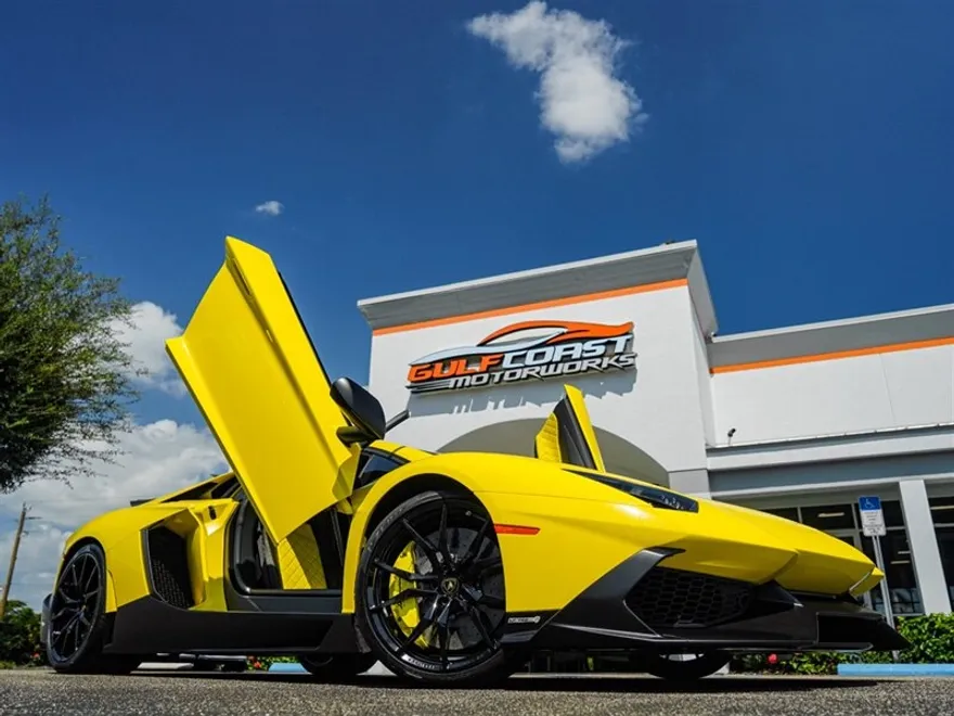 2014 Lamborghini Aventador LP 700-4 photo 1
