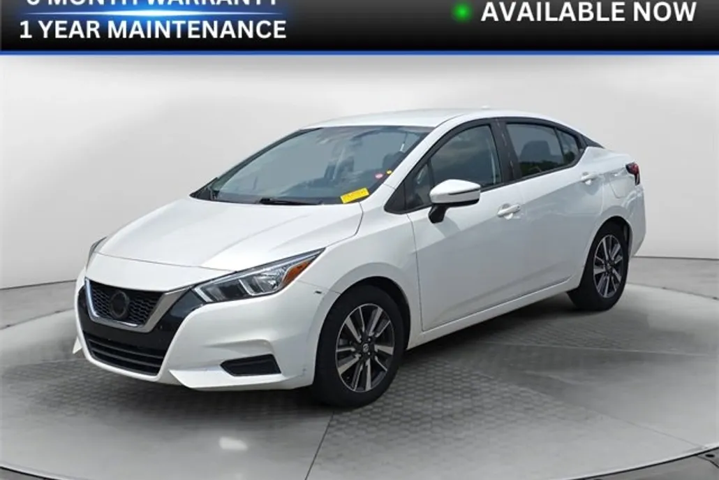 2021 Nissan Versa SV photo 1